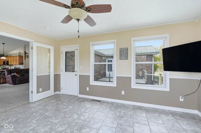 $575,000 | 3734 West 350th Street South, Kokomo, IN 46902