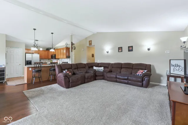 $575,000 | 3734 West 350th Street South, Kokomo, IN 46902