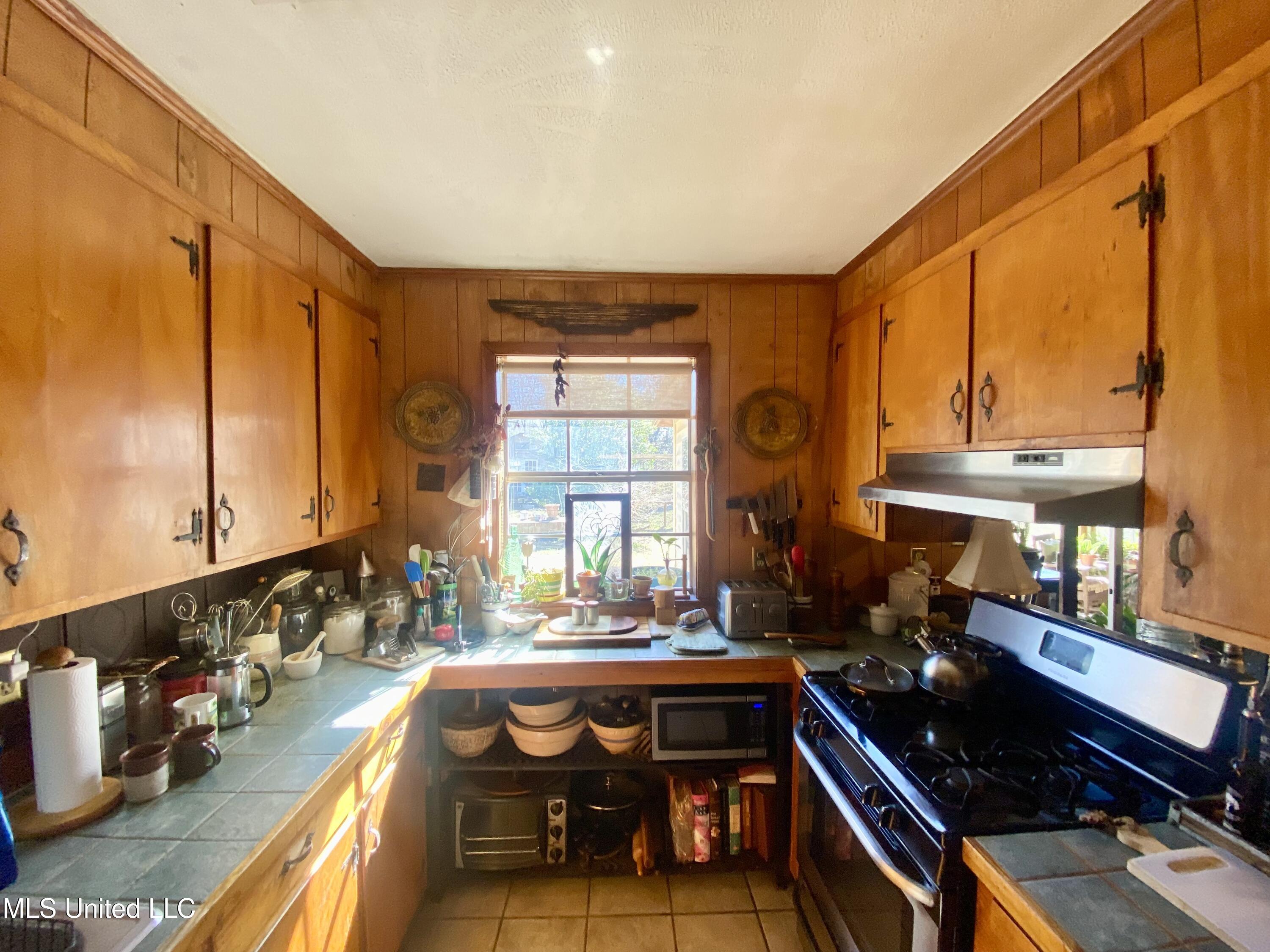 202 Dallas Street Crystal Springs, MS 39059 - Photo 12 of 28 IMG_4853