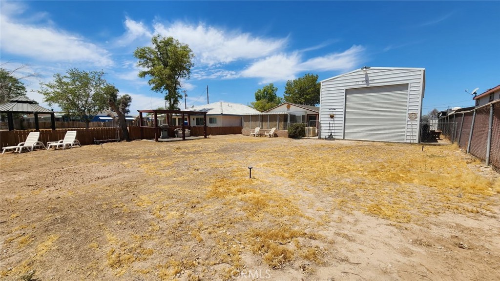 5120 Colorado River Road Blythe, CA 92225 - Photo 17 of 57 Front yard view