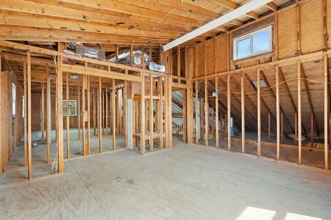 a view of utility room
