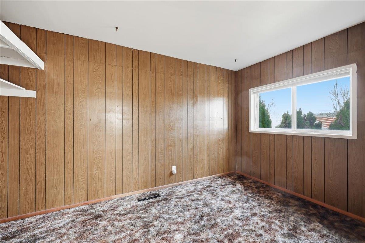 3303 North Stone Street Spokane, WA 99207 - Photo 11 of 20