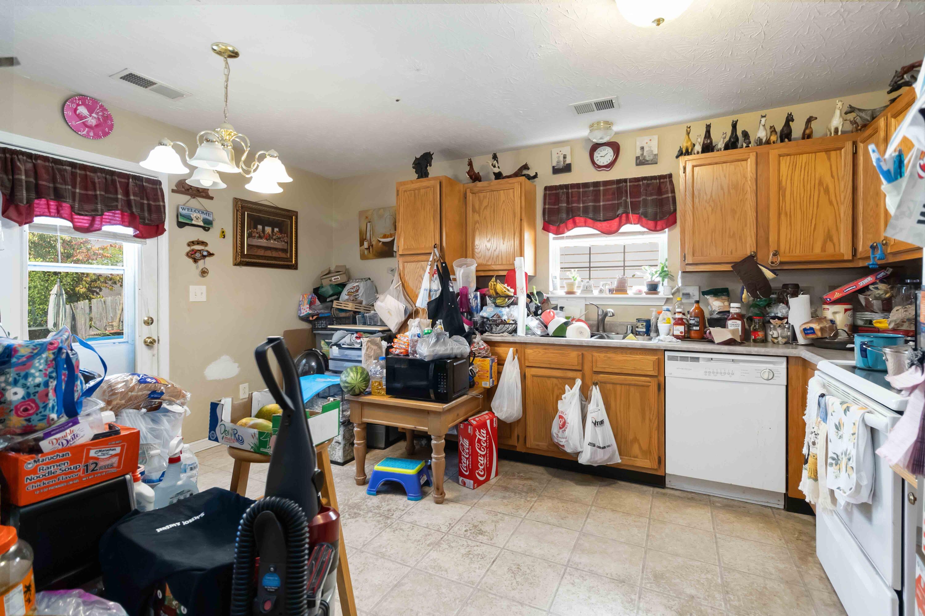 1945 Sandersville Road Lexington, KY 40511 - Photo 8 of 24 009
