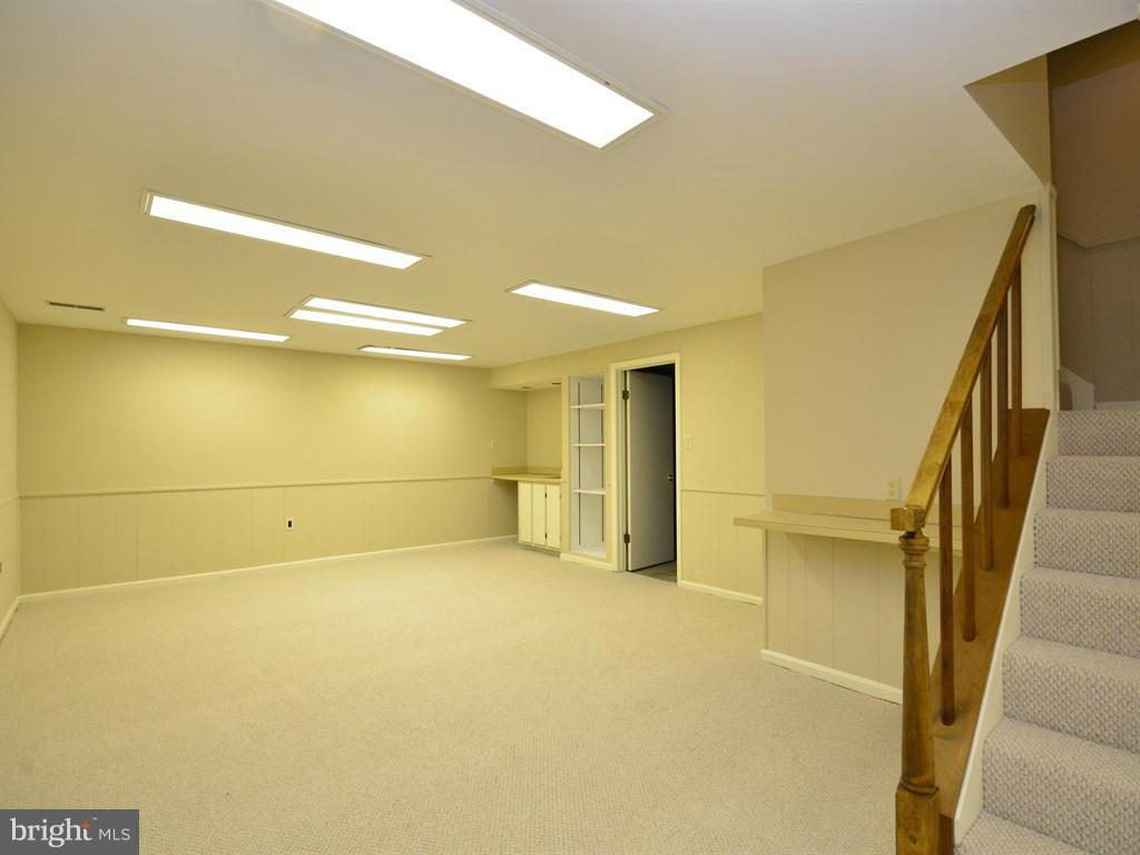 17 Pebble Ridge Court Potomac, MD 20854 - Photo 23 of 29 a view of empty room