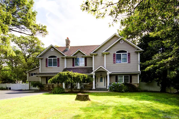 $1,099,000 | 97 Chestnut Street, Mount Sinai, NY 11766