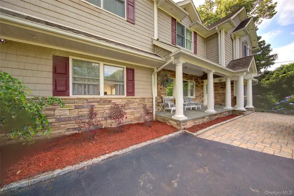 $1,099,000 | 97 Chestnut Street, Mount Sinai, NY 11766