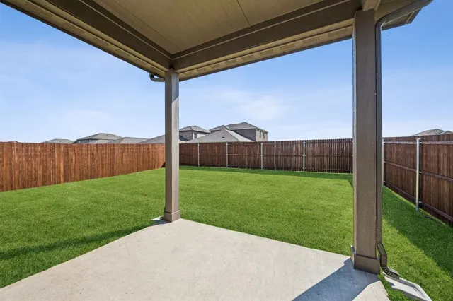 $1,895 | 1701 Teton River Drive, Blue Ridge, TX 75424