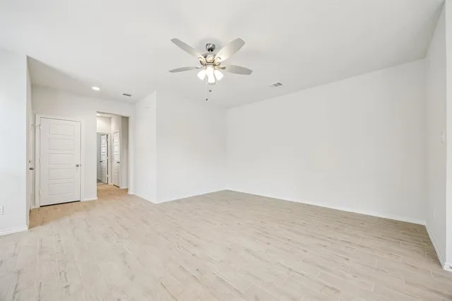 $1,895 | 1701 Teton River Drive, Blue Ridge, TX 75424