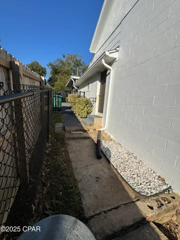 $199,900 | 707 Morgan Avenue, Chattahoochee, FL 32324