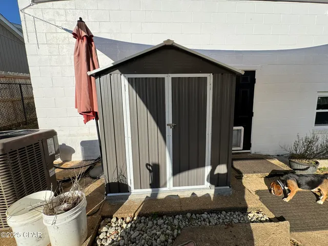 $199,900 | 707 Morgan Avenue, Chattahoochee, FL 32324