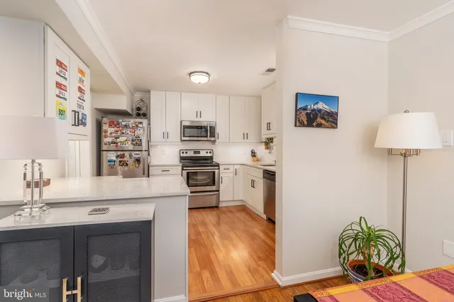 $845,000 | 5050 Bradley Boulevard, Unit 6, Chevy Chase, MD 20815