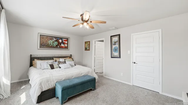 $2,200 | 2011 Sisyphus View, San Antonio, TX 78245