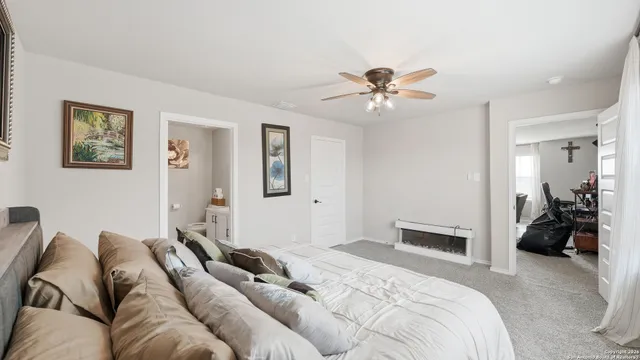 $2,200 | 2011 Sisyphus View, San Antonio, TX 78245