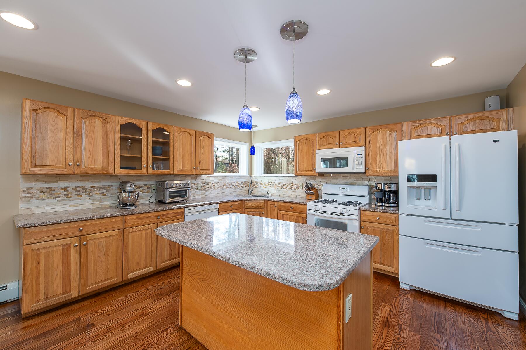 58 Shadagee Road Saco, ME 04072 - Photo 8 of 39 Spacious kitchen