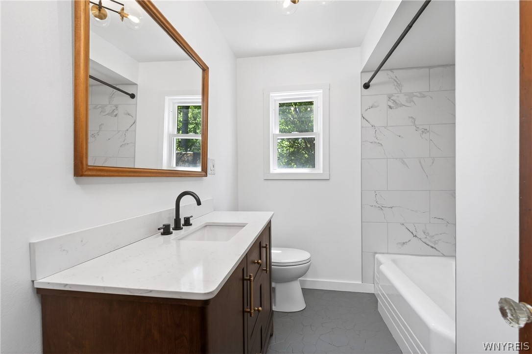 4076 Freeman Road Orchard Park, NY 14127 - Photo 16 of 49