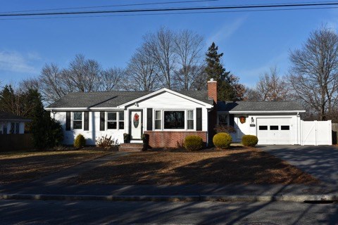 83 Ridgeway Road Cranston, RI 02920 - Photo 1 of 13 Meticulously Maintained, Completely Updated, Start Packing your Search is Over!