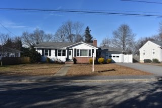 83 Ridgeway Road Cranston, RI 02920 - Photo 13 of 13 Gallery Image 13