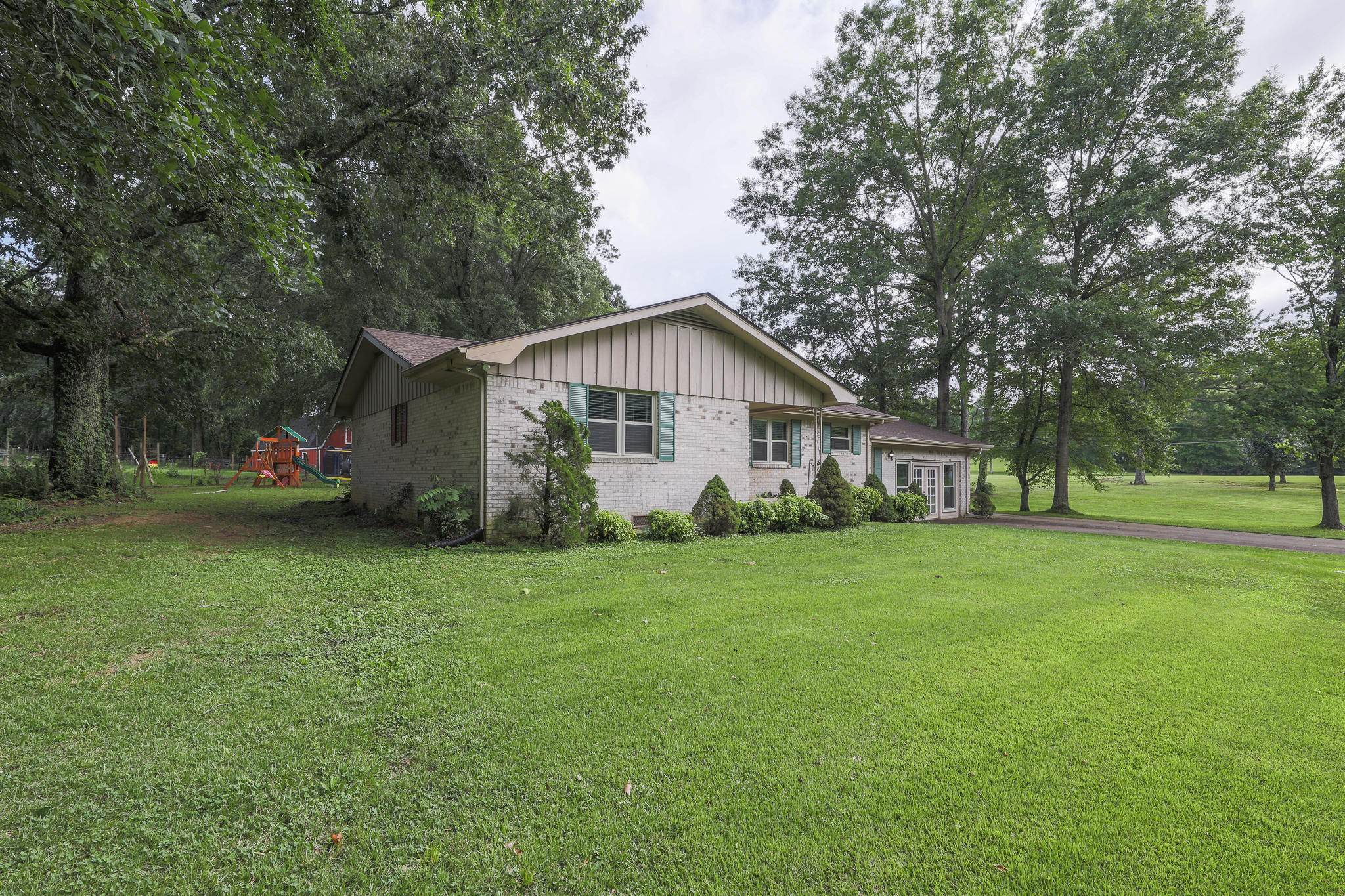 6018 Ramsey Forgey Road Harrison, TN 37341 - Photo 2 of 46 f12