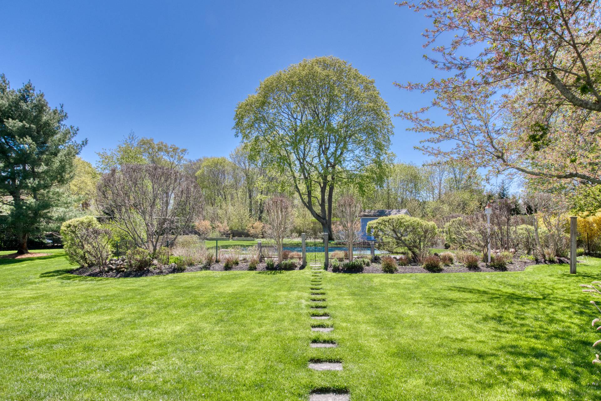 13 Ludlow Green Bridgehampton, NY 11932 - Photo 19 of 22