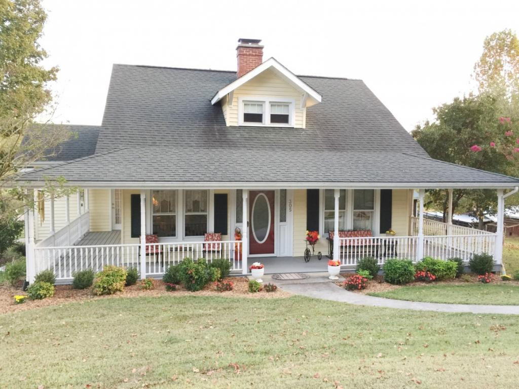 305 River Bend Road Greeneville, TN 37743 - Photo 1 of 36 Front of Home