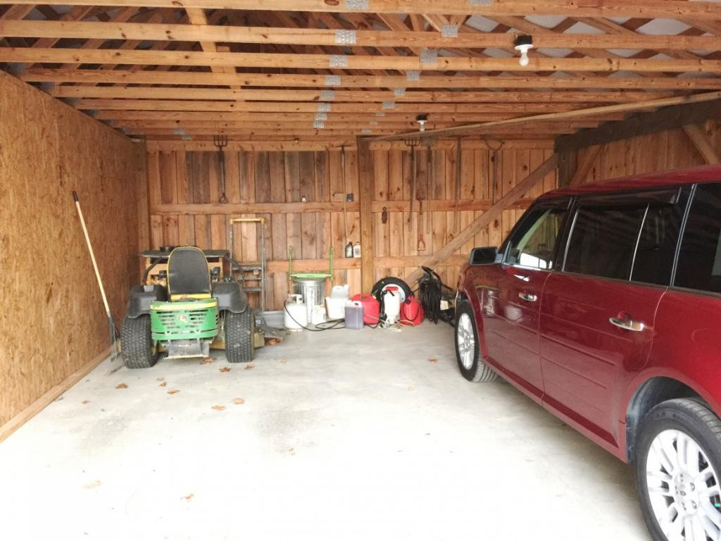 305 River Bend Road Greeneville, TN 37743 - Photo 35 of 36 Garage