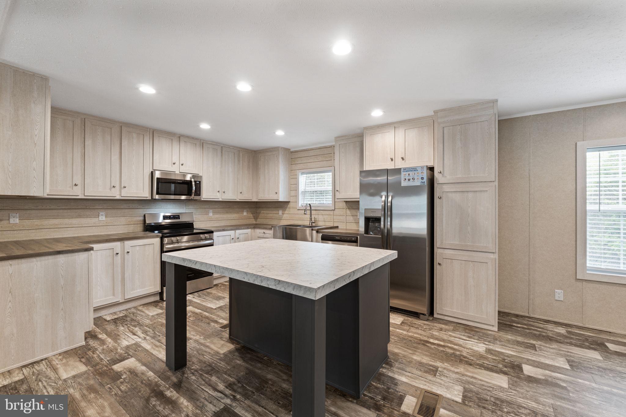 Model Home yours can be Customizable! 3.453 Acres!