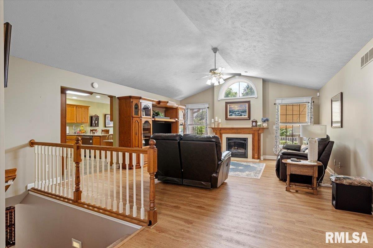 5316 Manhattan Drive Springfield, IL 62711 - Photo 9 of 45 Gallery Image 9