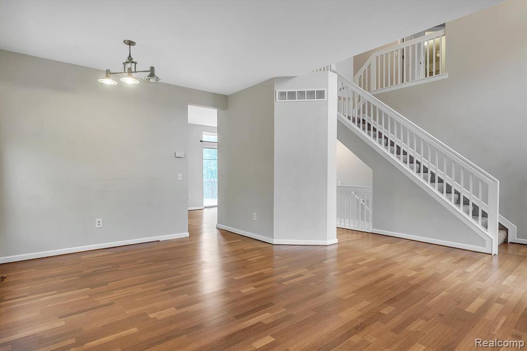 3206 Bridlewood Drive Rochester, MI 48306 - Photo 7 of 37