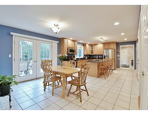 56 Cronin Road Warren, MA 01585 - Photo 9 of 42
