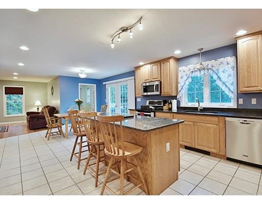 56 Cronin Road Warren, MA 01585 - Photo 10 of 42