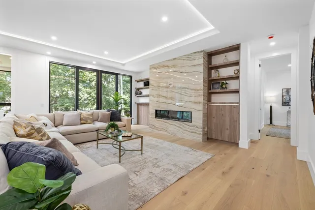 $3,799,000 | 8 Blueberry Lane, Lexington, MA 02420