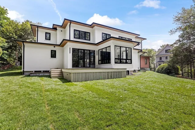 $3,799,000 | 8 Blueberry Lane, Lexington, MA 02420