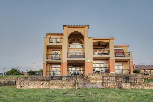 $690,000 | 2005 Portofino, Rockwall, TX 75032