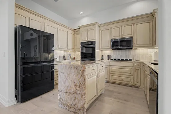 $669,000 | 2005 Portofino, Rockwall, TX 75032