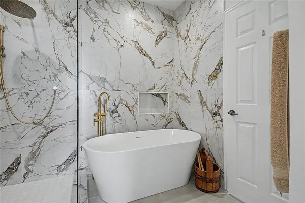 $690,000 | 2005 Portofino, Rockwall, TX 75032