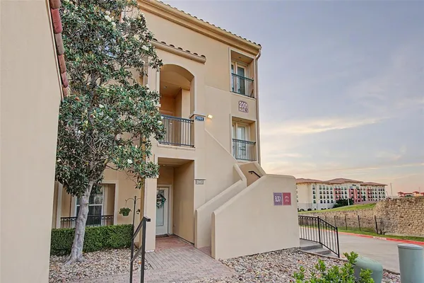 $669,000 | 2005 Portofino, Rockwall, TX 75032