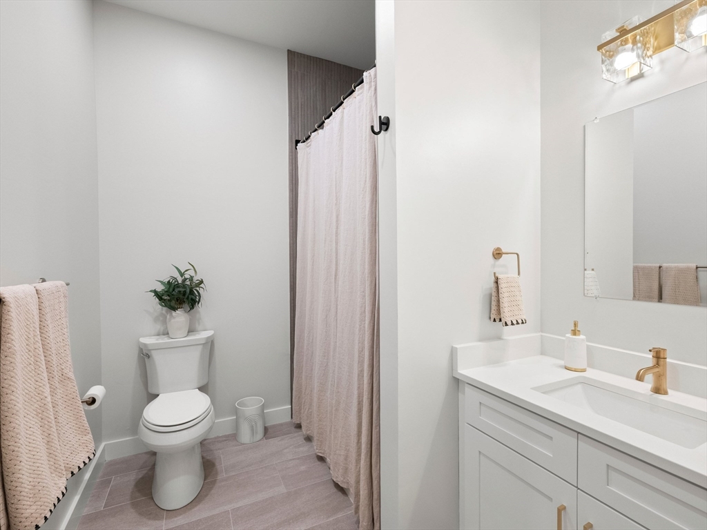 531 Main Street, Unit 1002 Reading, MA 01867 - Photo 21 of 34