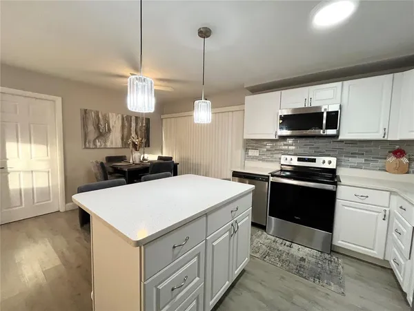 $298,000 | 409 Camellia Avenue, Titusville, FL 32796