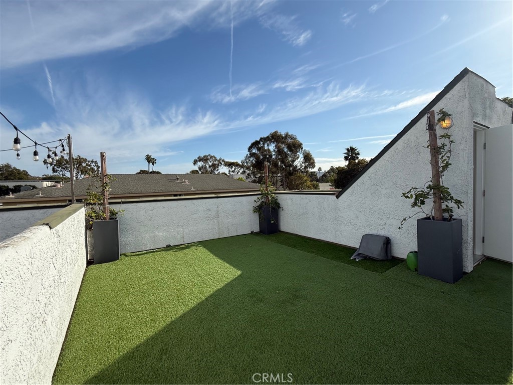 404 North Broadway, Unit 4 Redondo Beach, CA 90277 - Photo 13 of 16