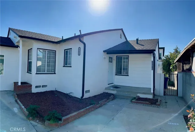 $3,499 | 18656 Runnymede Street, Reseda, CA 91335