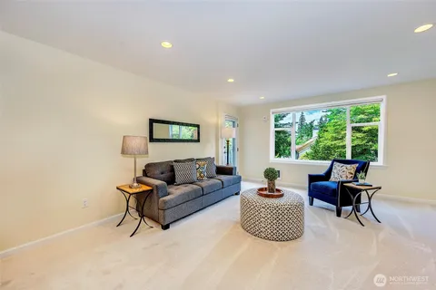 $355,000 | 4117 Providence Point Drive Southeast, Unit 1002, Issaquah, WA 98029