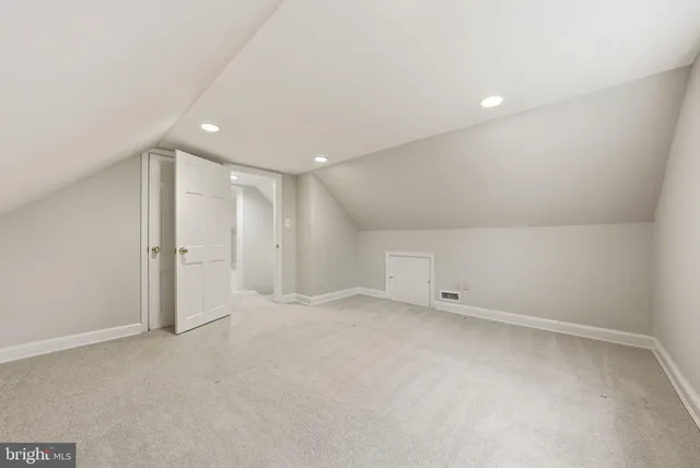 an empty room with an entryway