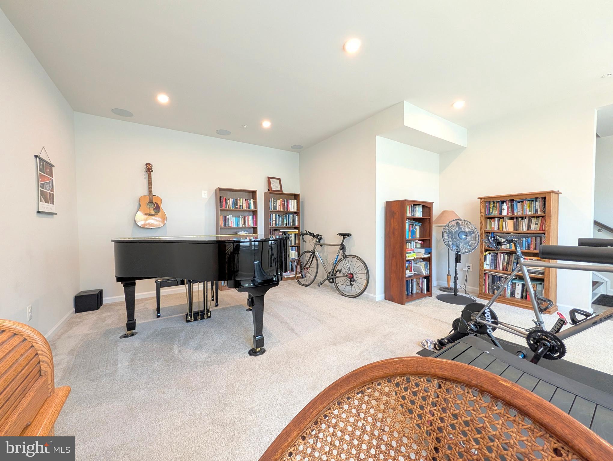 10100 Aerospace Road Lanham, MD 20706 - Photo 3 of 39