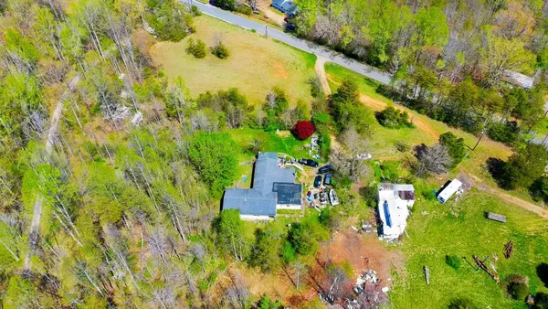$190,000 | 2263 Buckner Road, Bumpass, VA 23024