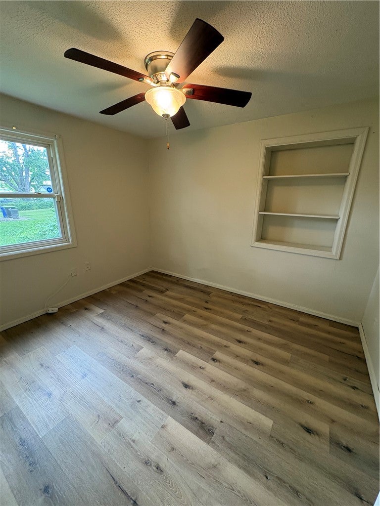 1126 North University Avenue Decatur, IL 62522 - Photo 5 of 10 Gallery Image 5