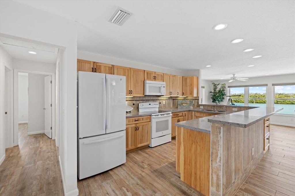 611 South Casey Key Road Nokomis, FL 34275 - Photo 22 of 73