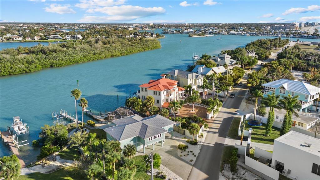 611 South Casey Key Road Nokomis, FL 34275 - Photo 3 of 73