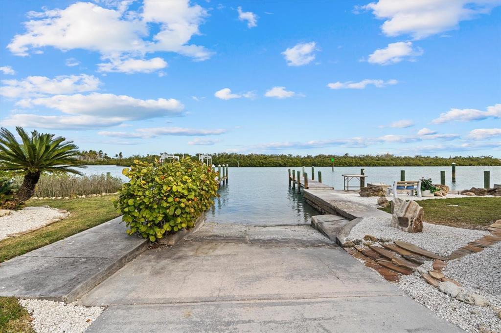 611 South Casey Key Road Nokomis, FL 34275 - Photo 4 of 73
