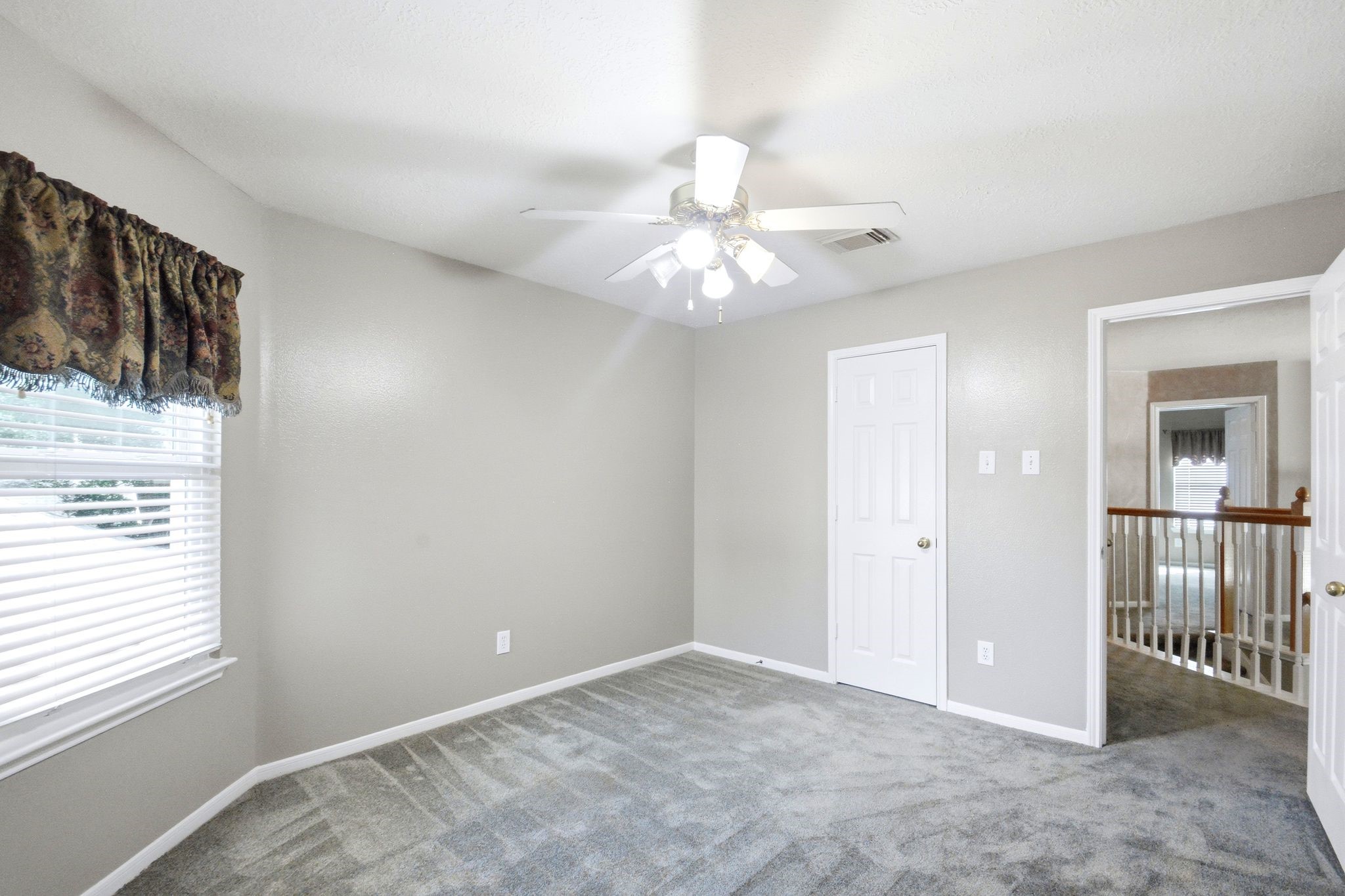 2718 Honeysuckle Walk Spring, TX 77388 - Photo 29 of 44