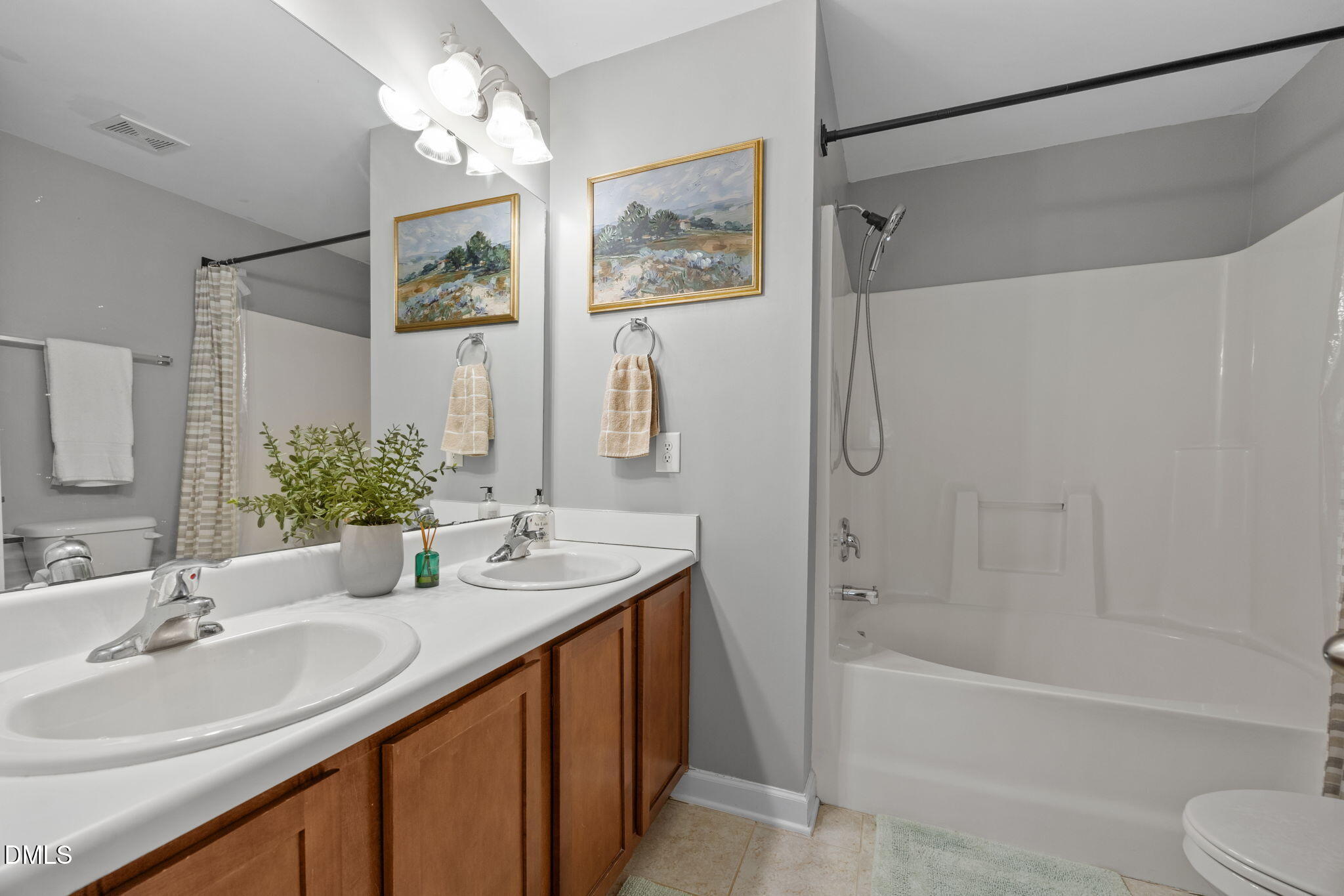 8015 Sunset Branch Court Raleigh, NC 27612 - Photo 16 of 23 69-web-or-mls-IMG_4303
